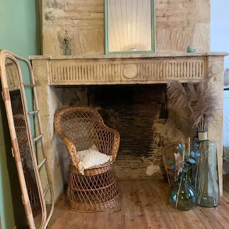 別荘 Maison Medievale Avec Jardin モンパジエ